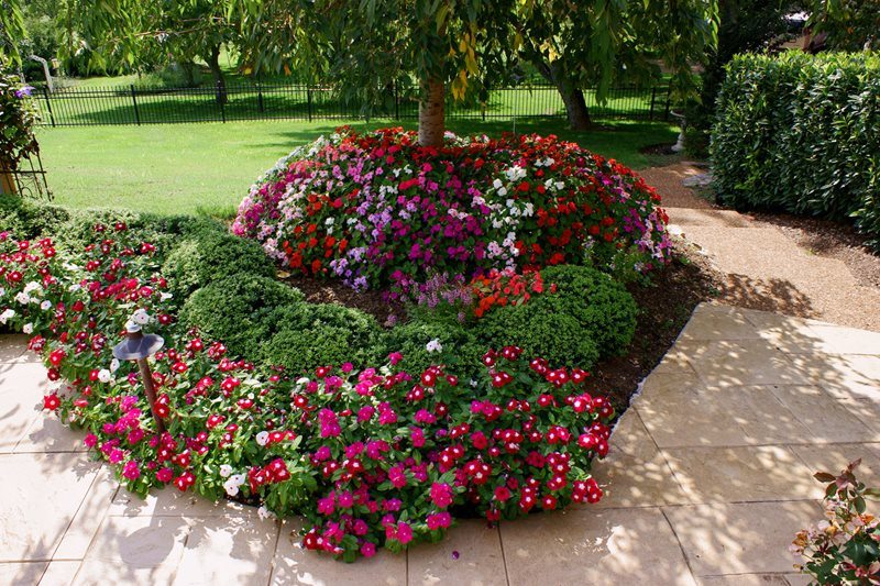 Flowerbed Turf Managers